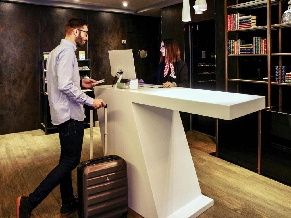 Картинка Mercure Madrid Centro 4*