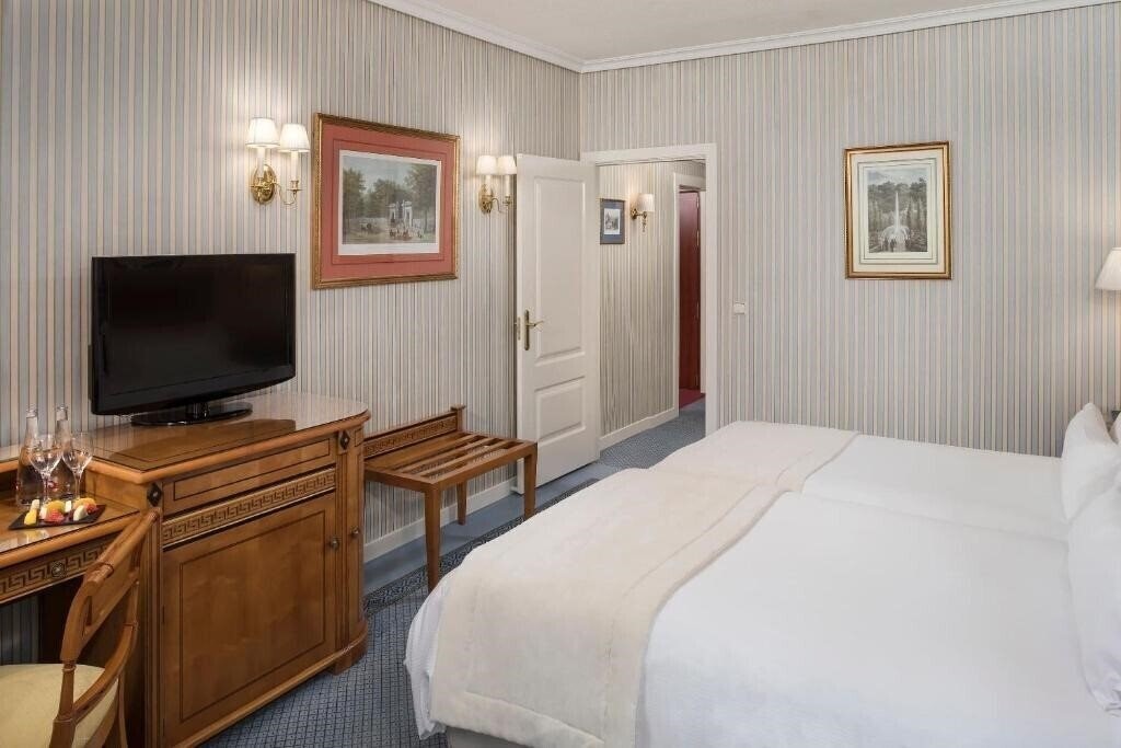 Картинка Melia Castilla 4*