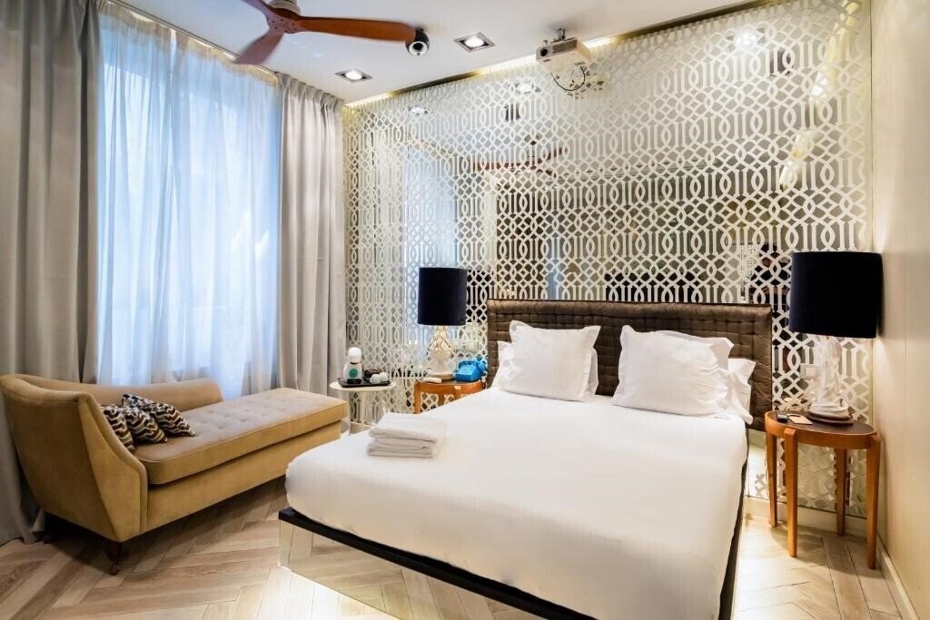 Готель Ab Design Suites 4*