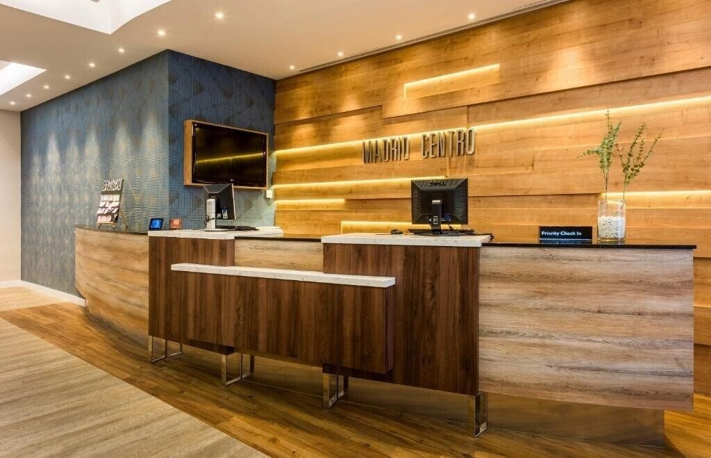 Фото Hotel Madrid Centro Affiliated by Melia 3*
