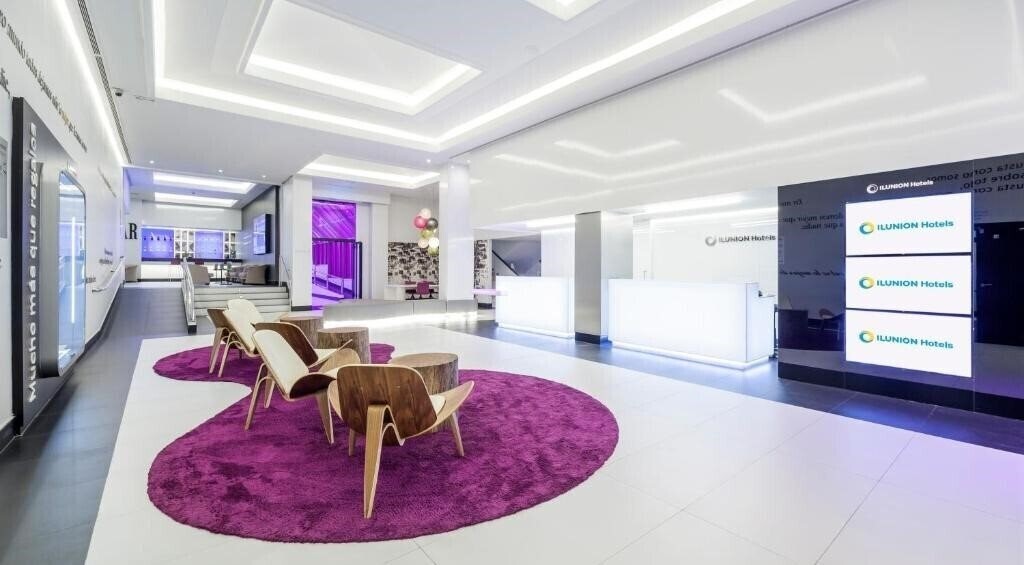 Отель Ilunion Suites Madrid 4*