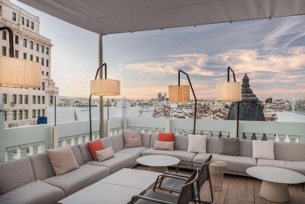 Картинка Nh Collection Madrid Gran Via 4*