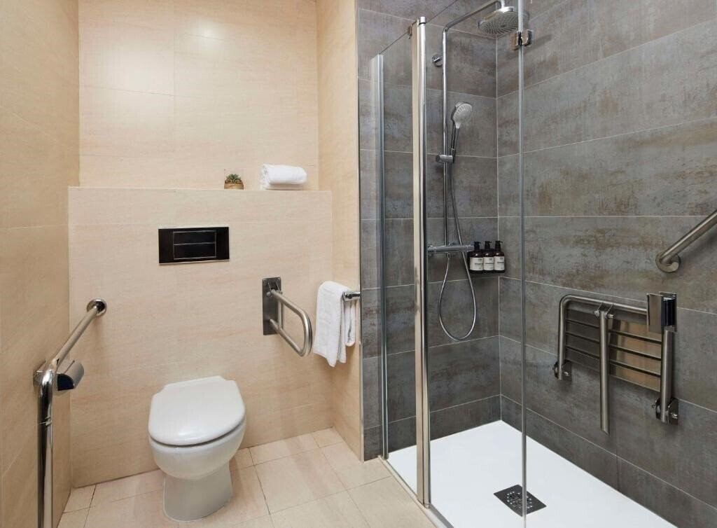 Фотография NH Alcorcón 4*