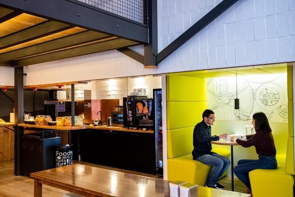 Фото Far Home Bernabeu 2*