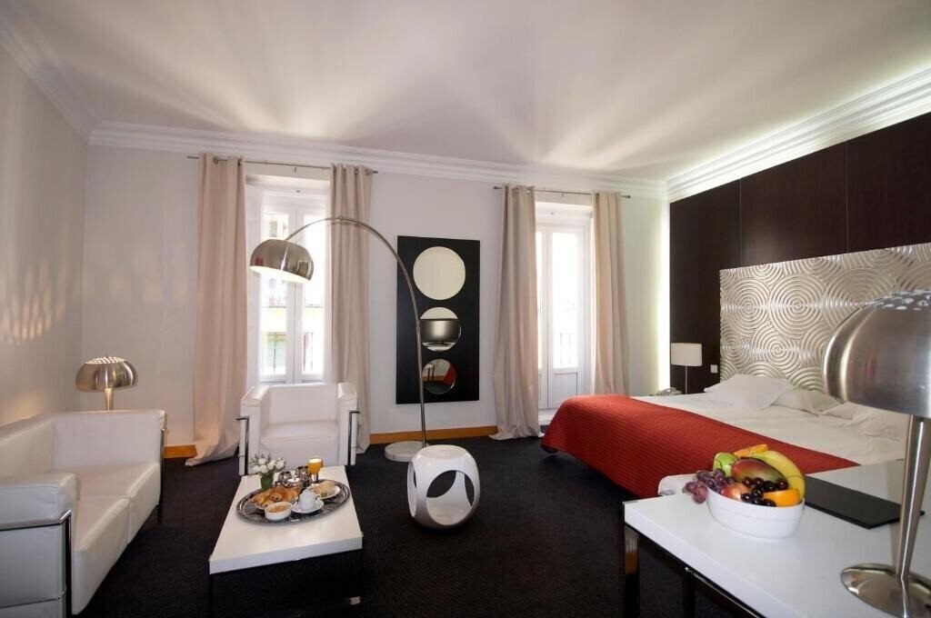 Отель Suite Prado 4*