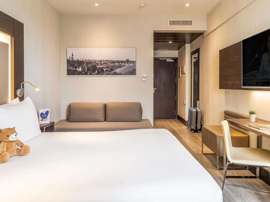 Отель Novotel Madrid Center 4*