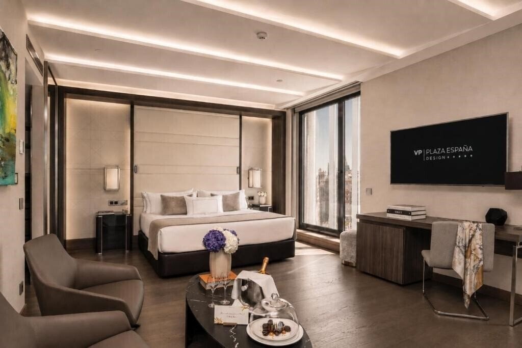 Фото VP Plaza Espana Design 5*