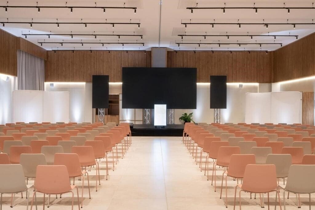 Зображення Innside by Melia Madrid Valdebebas 4*