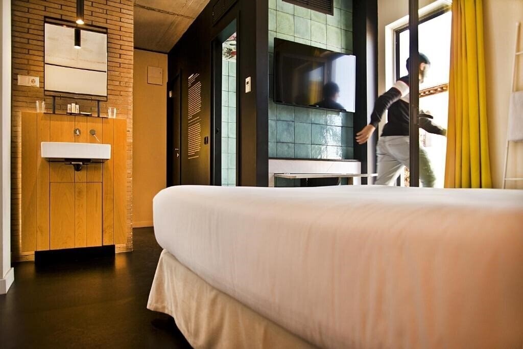 Картинка Bastardo Hostel 2*