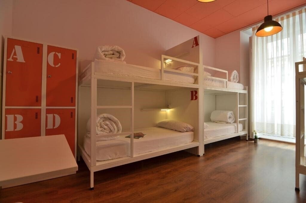 Зображення Far Home Atocha 2*