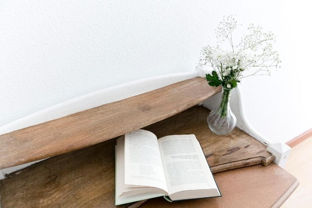 Фото Hostal Vazquez De Mella 2*