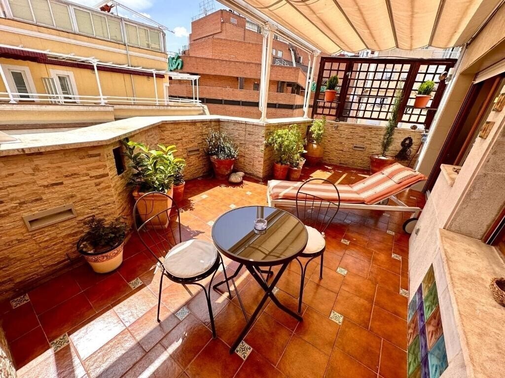 Картинка Far Home Gran Via 3*