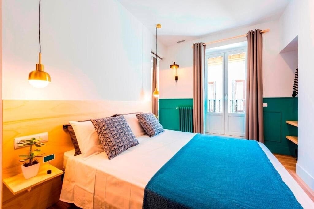 Фото Be Mate Gran Via Suites 3*