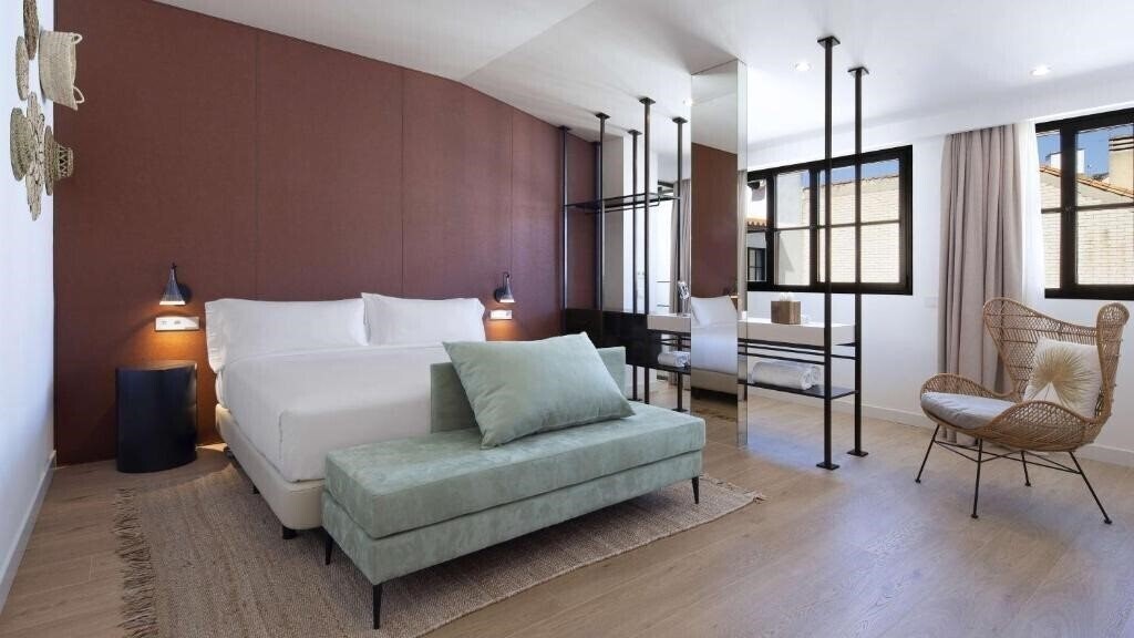 Отель Atocha Hotel Madrid, Tapestry Collection by Hilton 4*