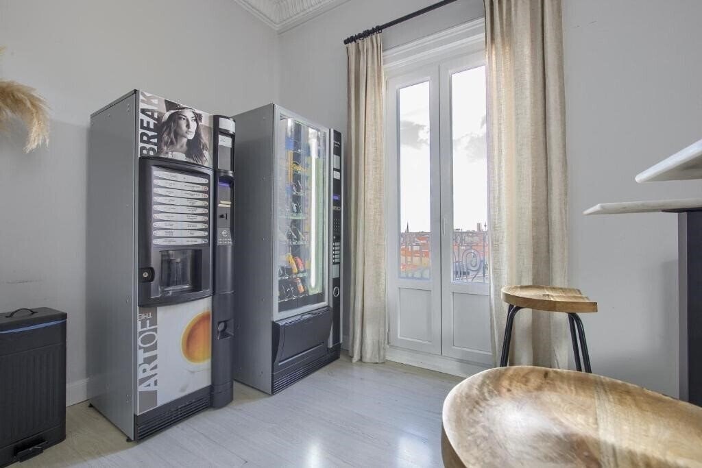 Фотографія Hostal Besaya 2*