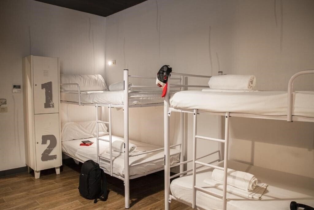 Картинка Room007 Ventura Hostal 2*