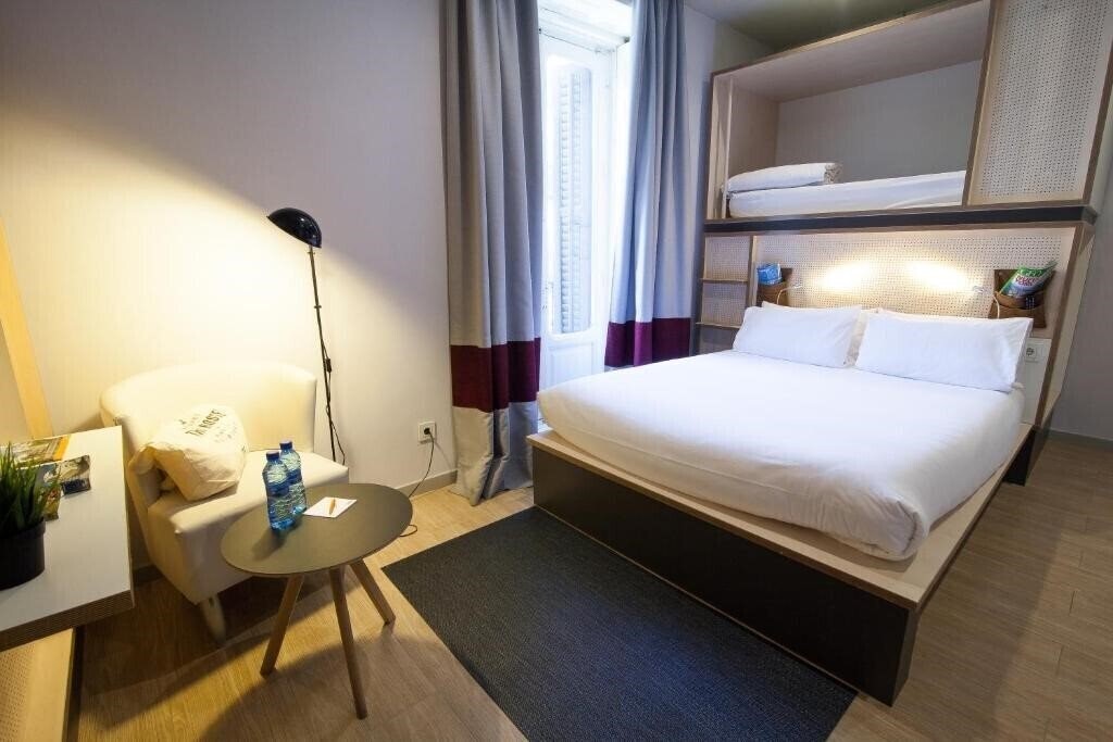 Фотография Toc Hostel 3*