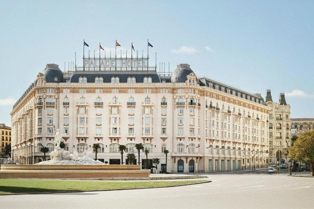 Отель The Palace, A Luxury Collection Hotel 5*