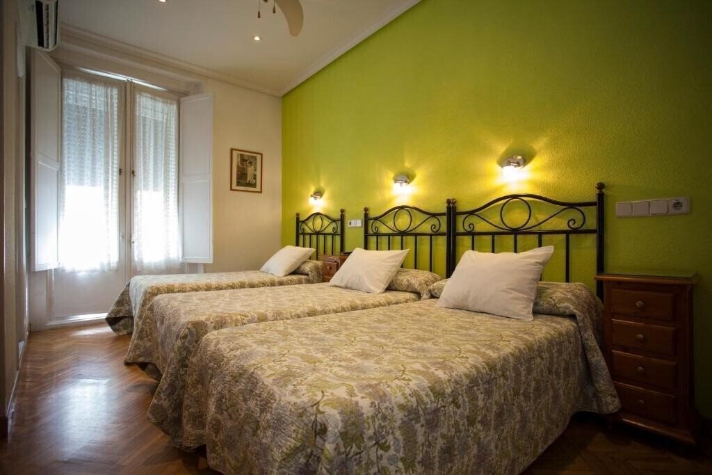 Картинка Ava Rooms 2*