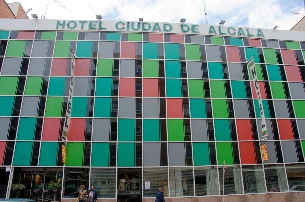 Готель Ciudad De Alcala 2*