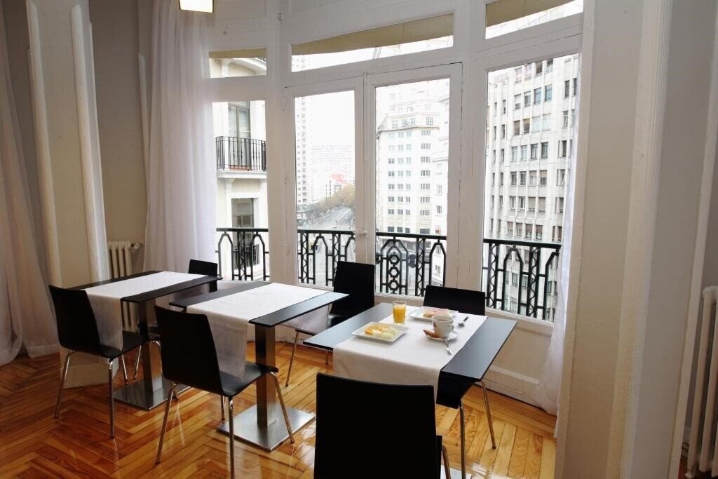 Изображение El Rincon De Gran Via 3*