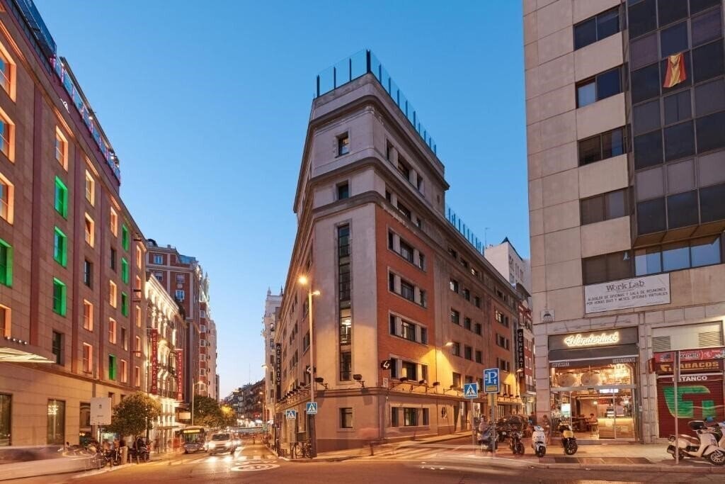 Готель Generator Madrid 3*