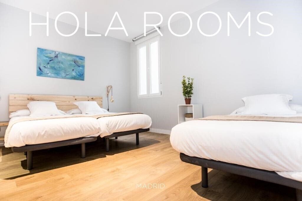 Готель Hola Rooms 2*