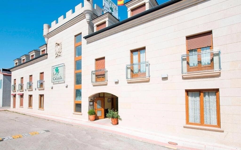 Готель Hospederia La Canada 3*