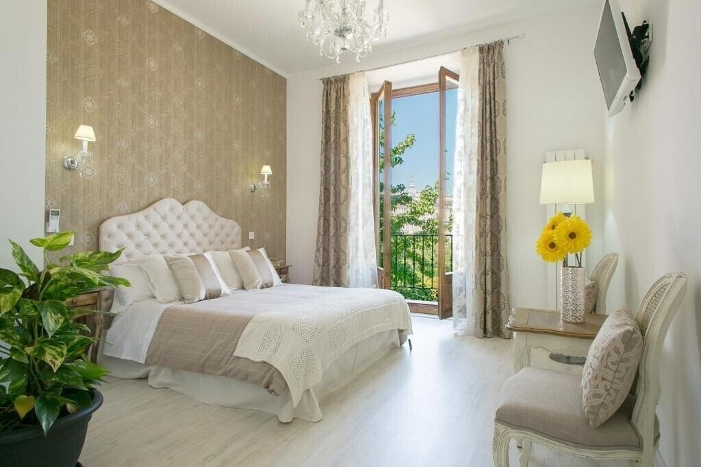 Фото Hostal Central Palace Madrid 3*