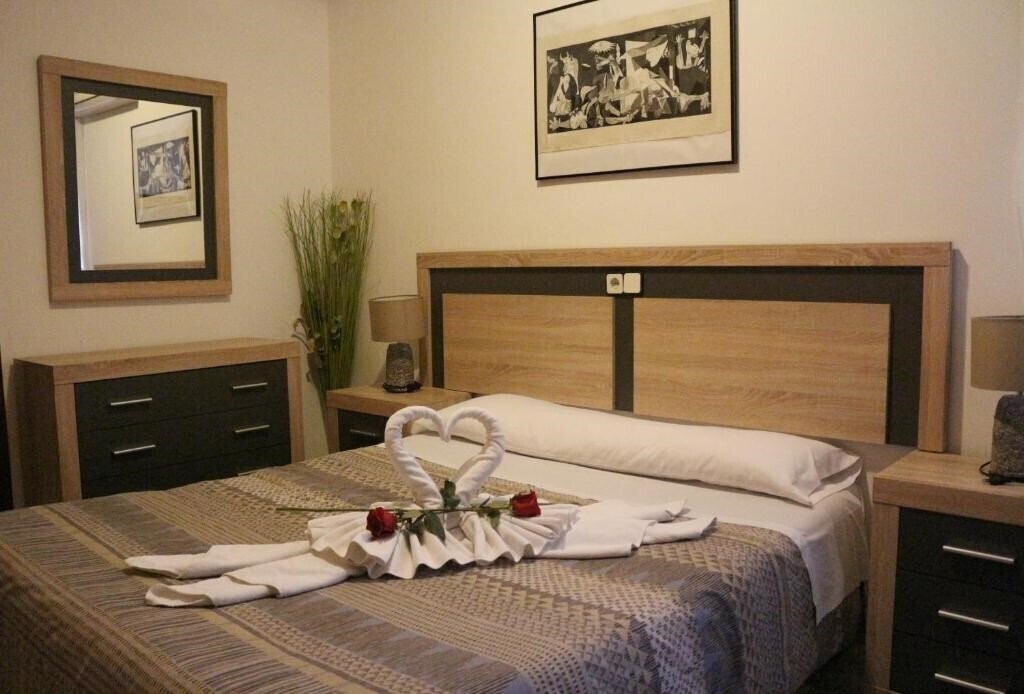Готель Hostal San Isidro 3*
