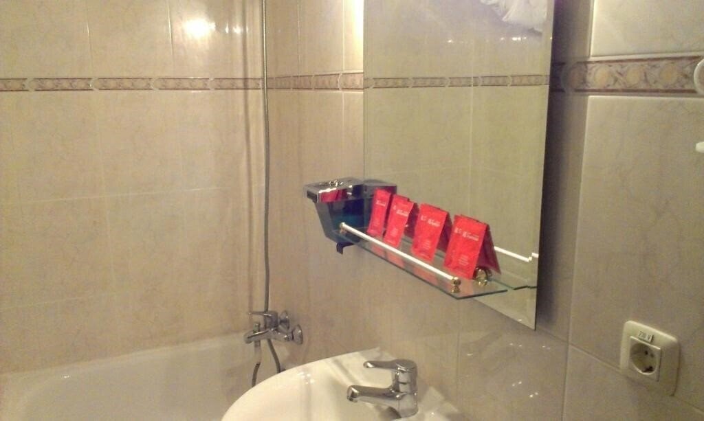 Фотография Hostal Zamora 2*