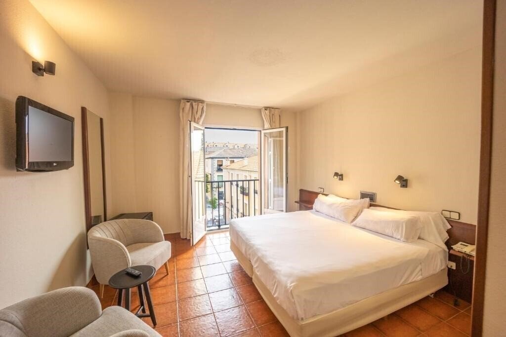 Готель Hotel Florida 3*
