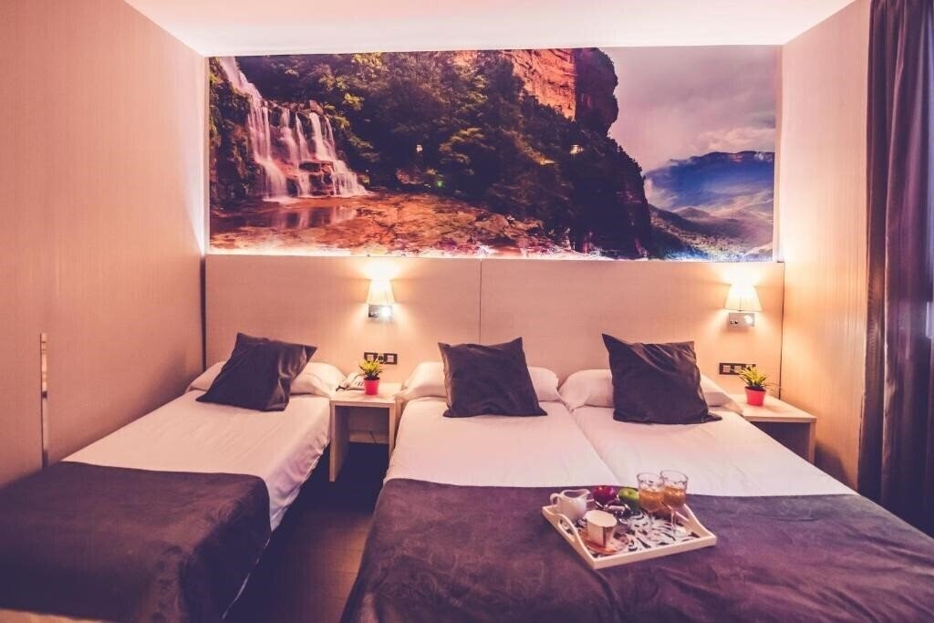 Фото Hostal Prado 2*