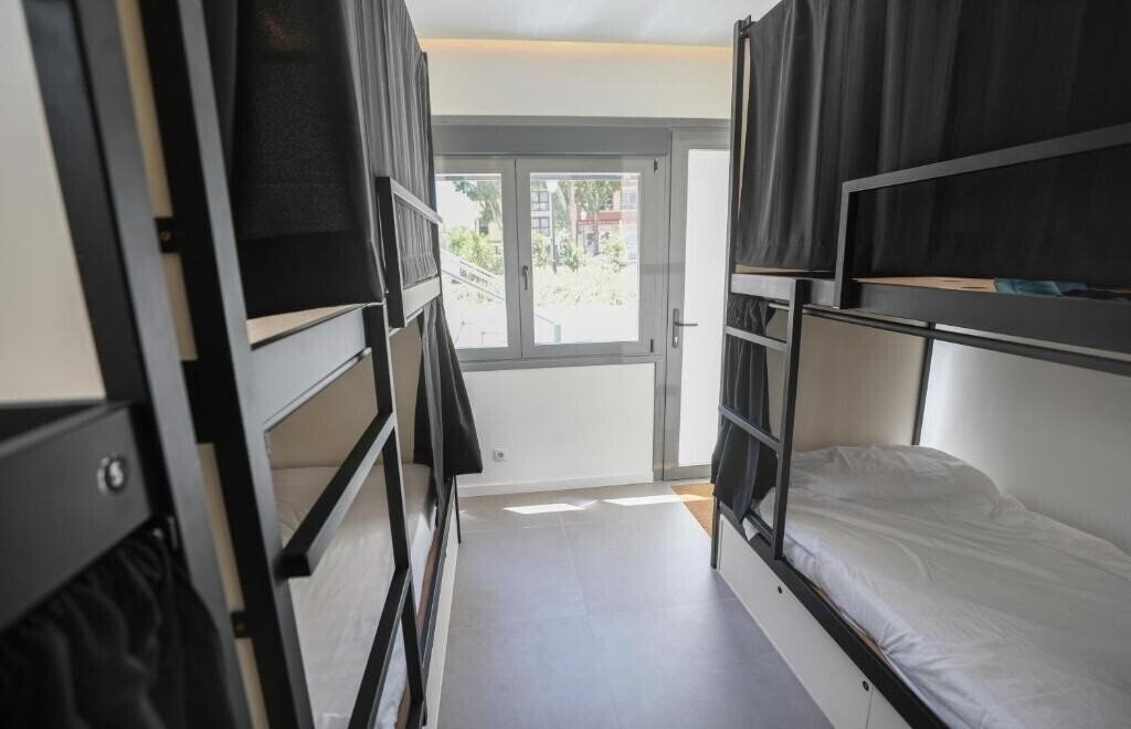 Фото Hostel Myd La Latina 2*