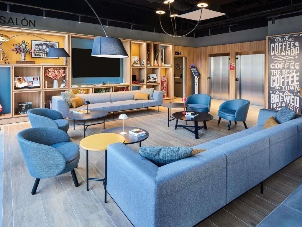 Фото Ibis Madrid Norte Las Tablas 2*