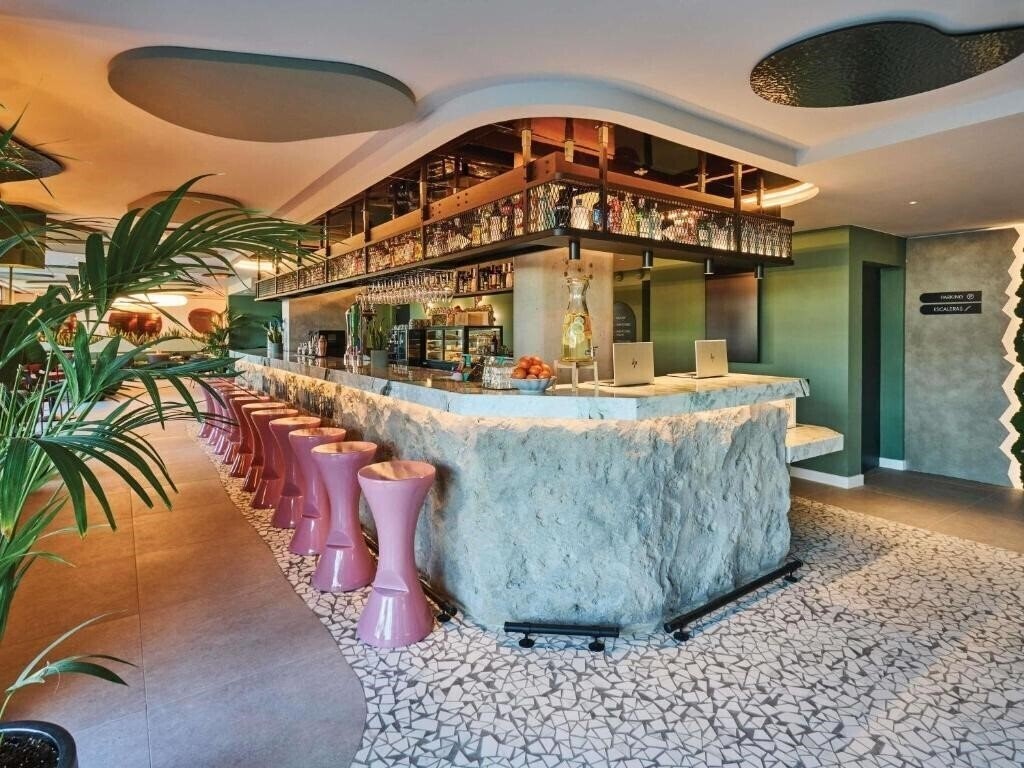 Фотография Ibis Styles Madrid Airport Valdebebas 3*