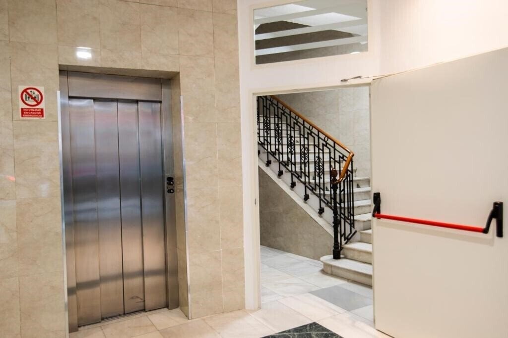 Изображение Madrisol 2*