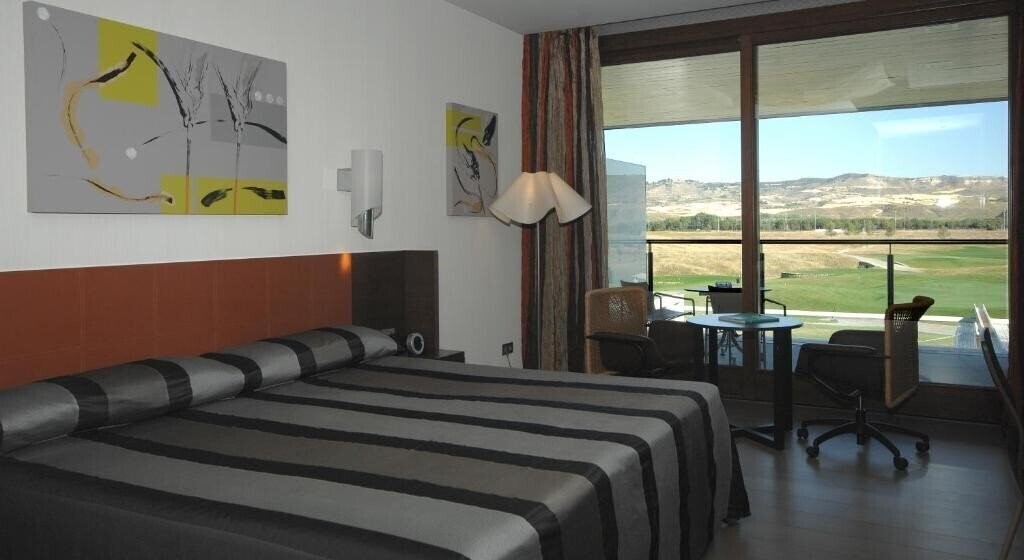 Фото Sercotel Hotel Encin Golf 4*