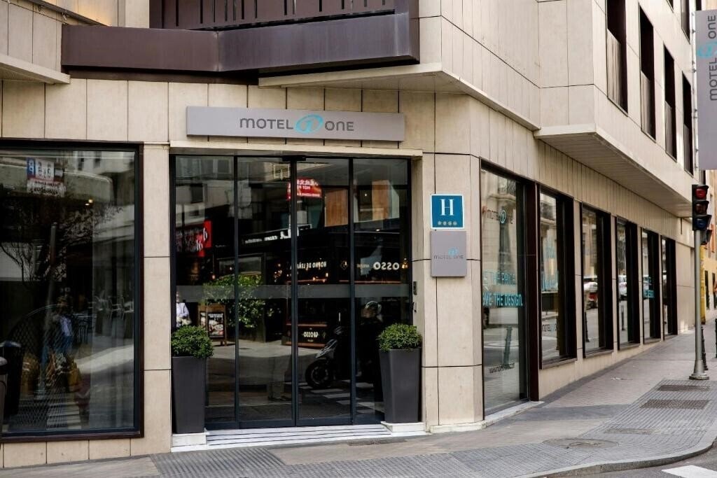 Изображение Motel One Madrid - Plaza De Espana 4*