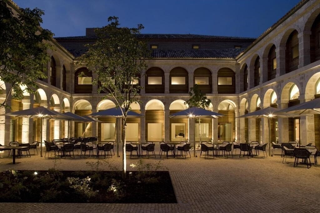 Фотография Parador De Alcala De Henares 4*