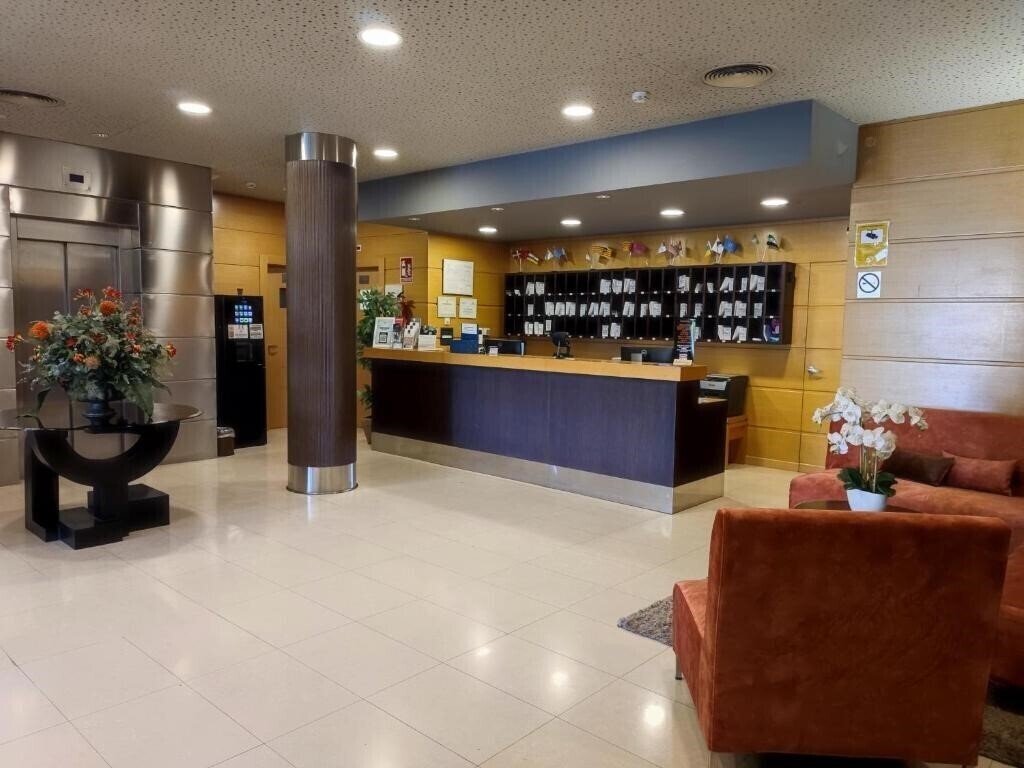 Фотография Reston Valdemoro 3*