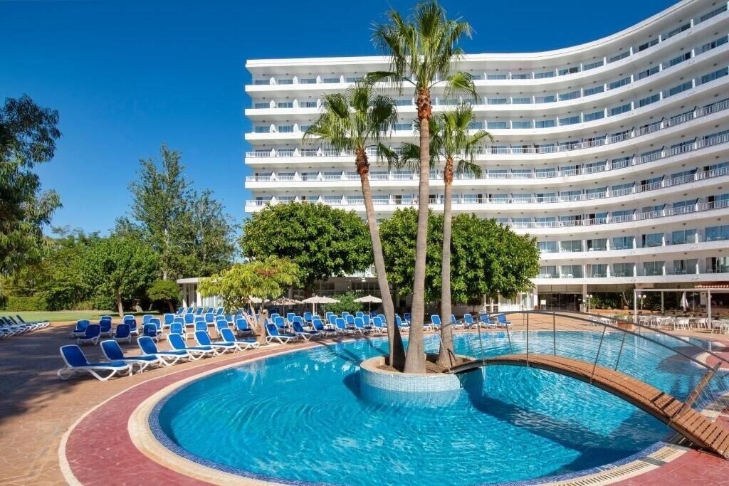 Готель HSM Atlantic Park 4*