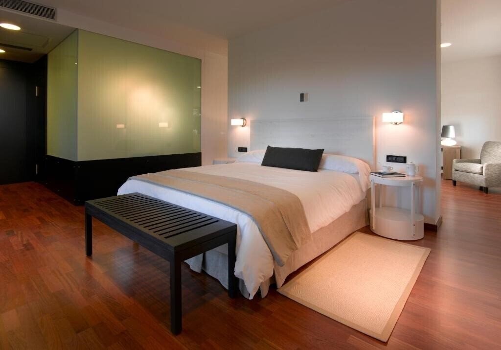 Фото Parador De Antequera 4*