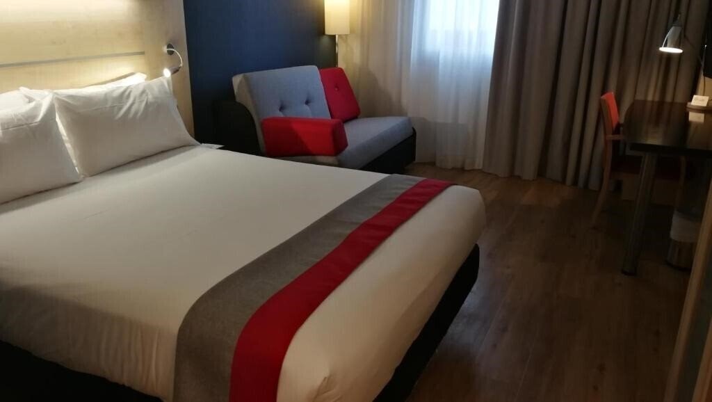 Фотография Holiday Inn Express Malaga Airport 3*