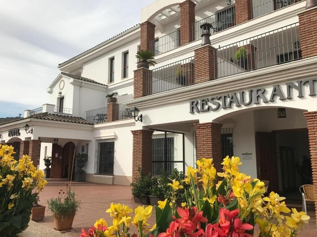 Картинка Los Dolmenes 3*