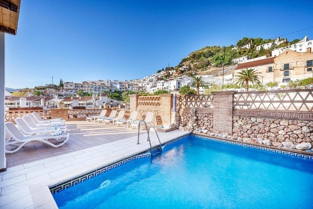 Отель Beneste Frigiliana Hotel 3*