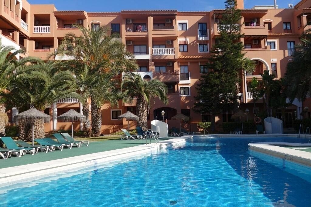 Отель Estrella De Mar 2*