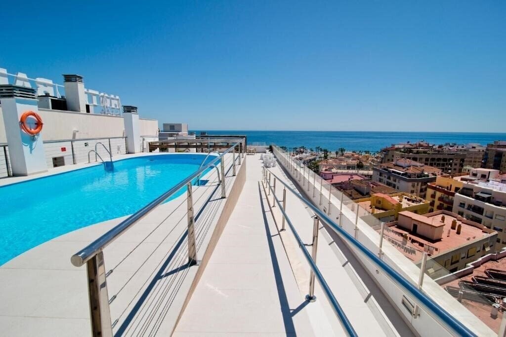 Фотографія Bahia Almunecar 4*