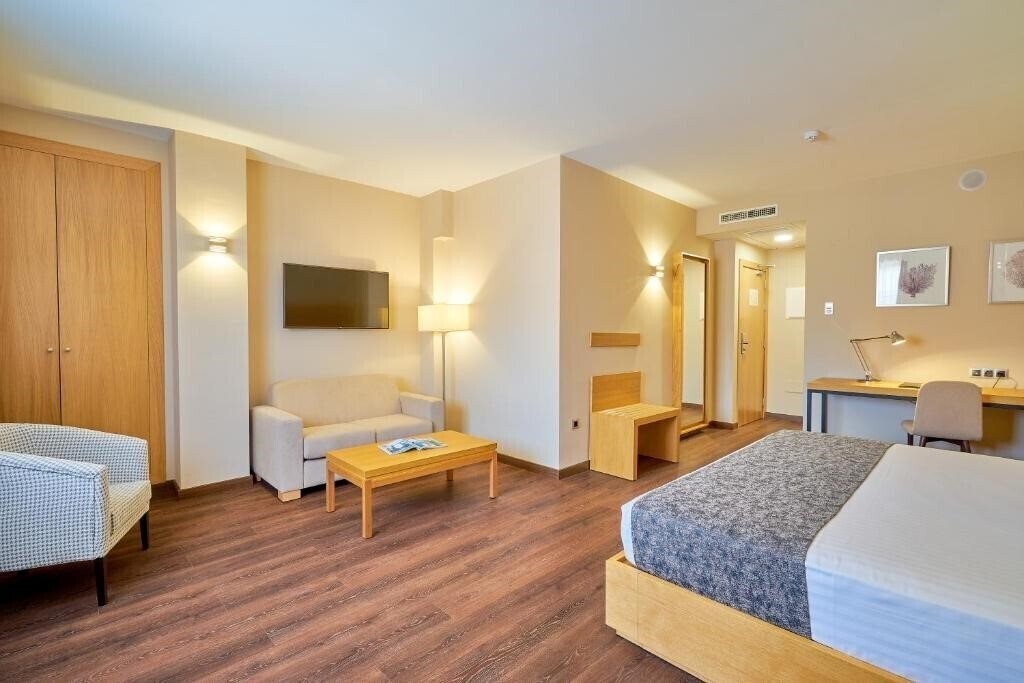 Картинка Guadalmedina 4*