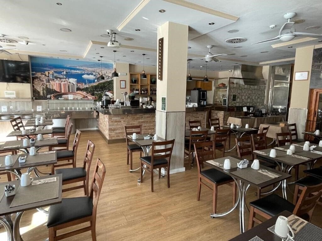 Фотографія Sercotel Tribuna Malaga (ex. Tribuna Malaguena) 3*